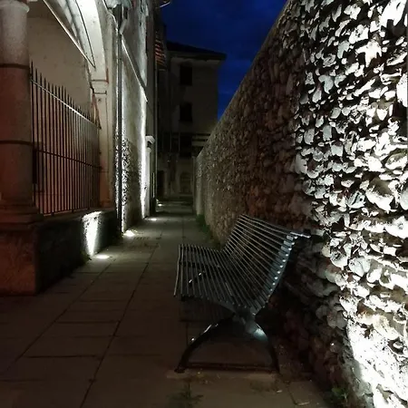 Le3stanze Konukevi Borgomanero