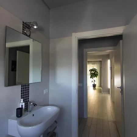 Konukevi Le3stanze Borgomanero